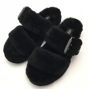 Lightly worn  UGG Australia Fuzzy Yeah Black Buckle Slippers 1104662 Size 8